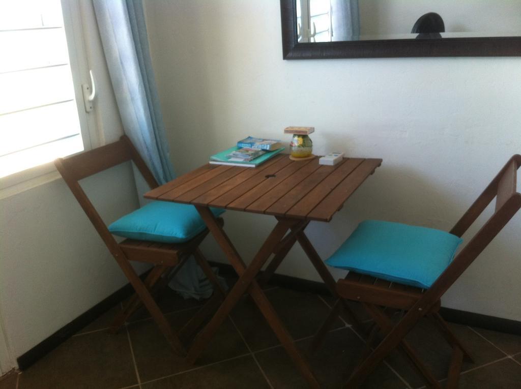 Vicky'S Keys Hostel Upper Princeʼs Quarter Kamer foto